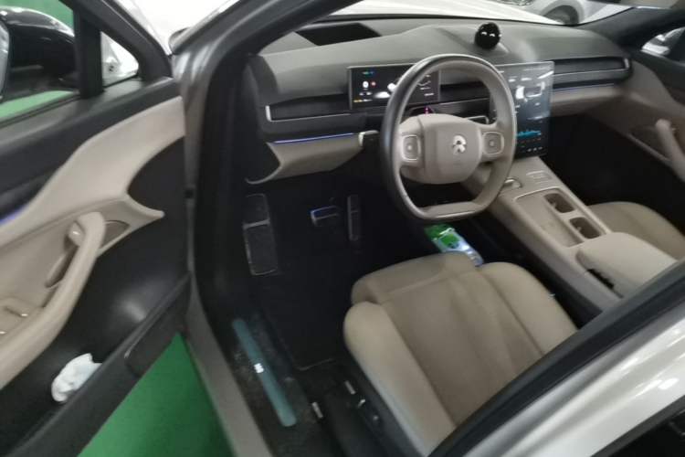 Used Nio ES8 2023 100kWh Signature Edition Driver Seat