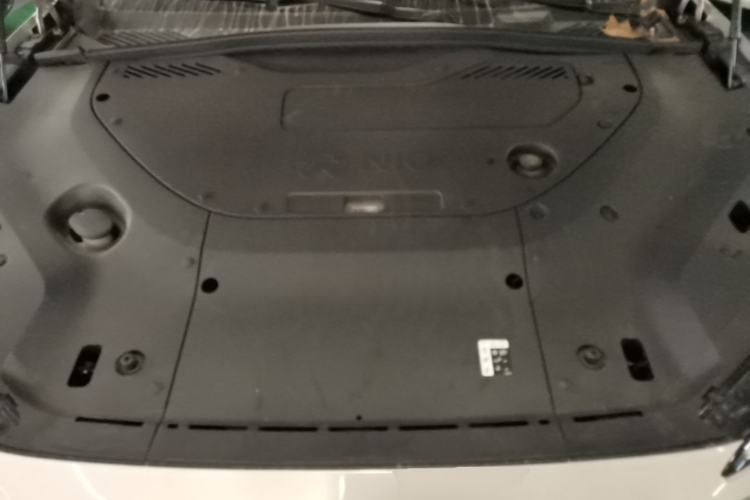 Used Nio ES8 2023 100kWh Signature Edition Engine Bay