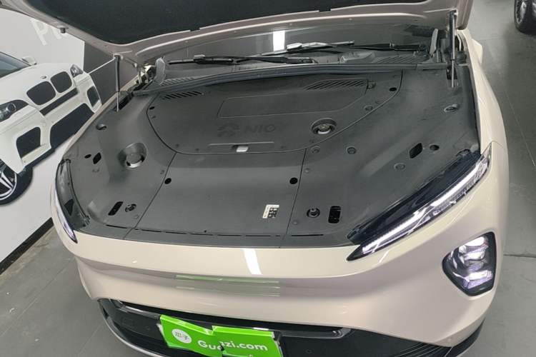 Used Nio ES8 2023 75 kWh Executive Edition Engine Bay
