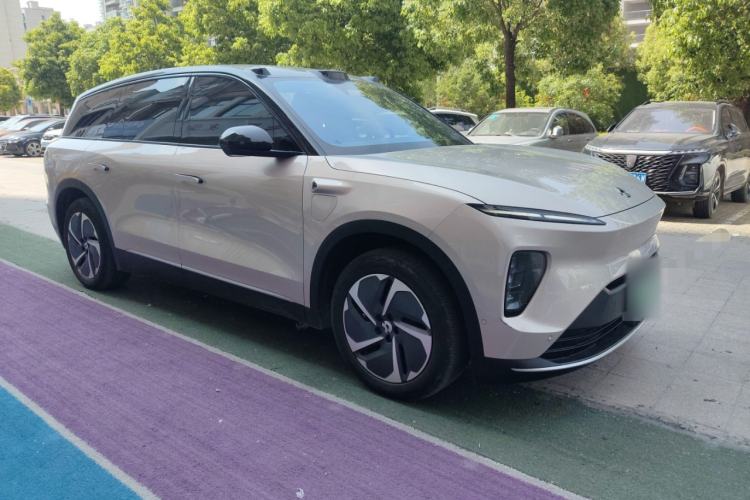 Used Nio ES8 2023 75 kWh Executive Edition Exterior 3