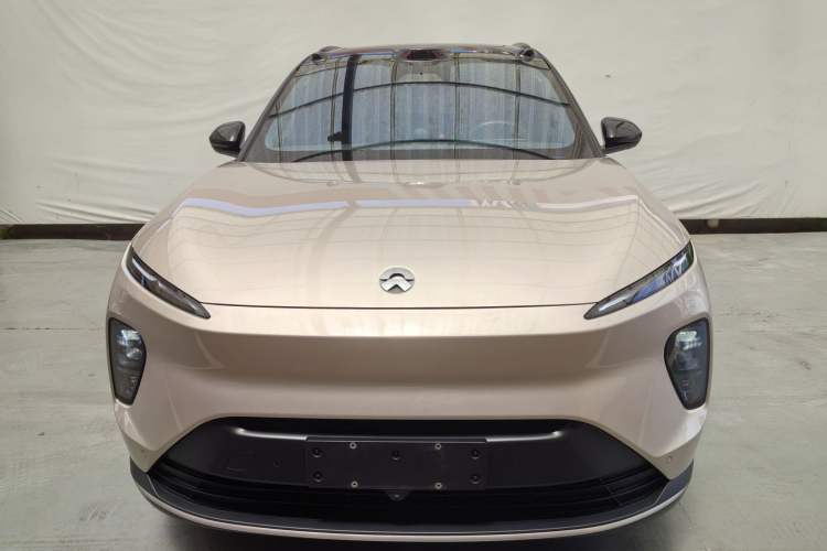 Used Nio ES8 2023 100kWh Signature Edition Exterior 3