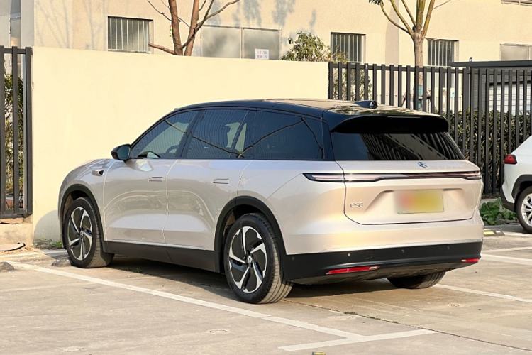 Used Nio ES8 2023 75 kWh Executive Edition Exterior 3