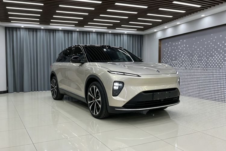 Used Nio ES8 2023 75 kWh Executive Edition Exterior 4