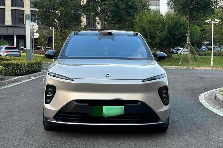 Used Nio ES8 2023 100kWh Signature Edition Exterior 4