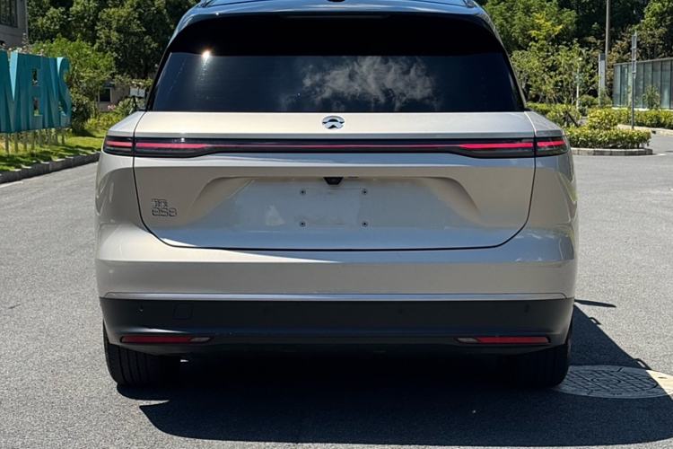 Used Nio ES8 2023 75 kWh Executive Edition Exterior 5