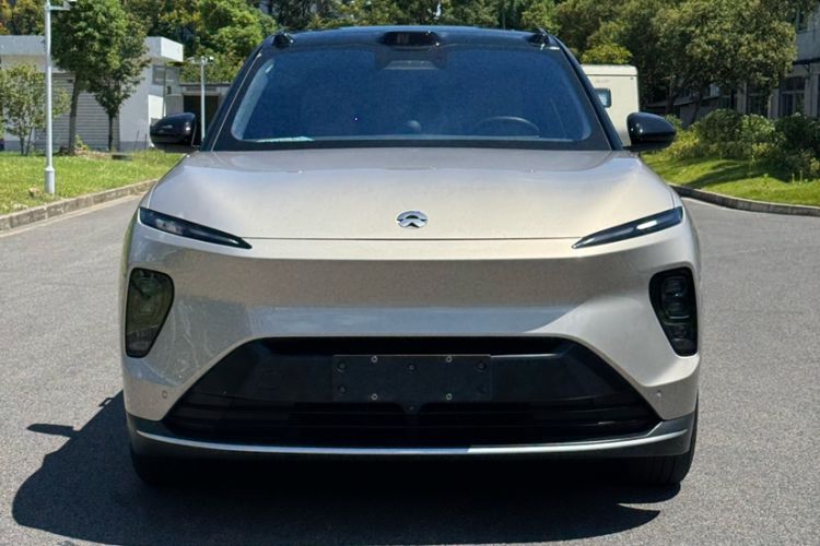 Used Nio ES8 2023 75 kWh Executive Edition Exterior 6