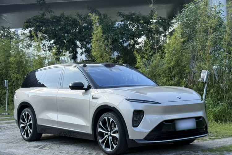 Used Nio ES8 2023 75 kWh Executive Edition Exterior 7