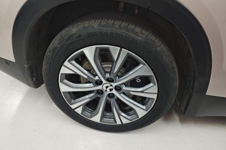 Used Nio ES8 2023 75 kWh Executive Edition Exterior 8