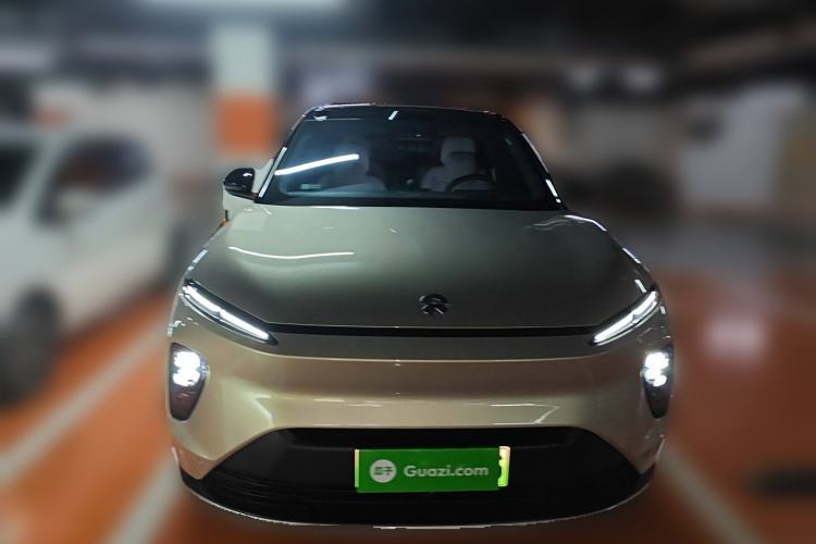 Used Nio ES8 2023 75 kWh Front