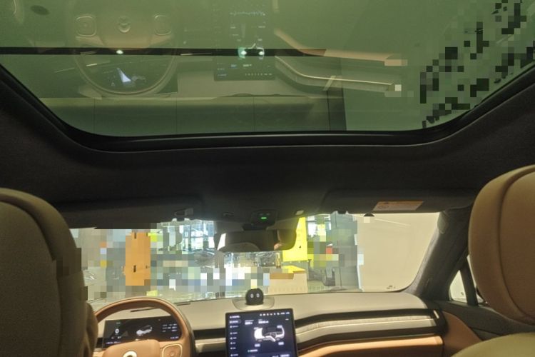 Used Nio ES8 2023 75 kWh Executive Edition Headliner