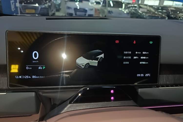 Used Nio ES8 2023 75 kWh Executive Edition Instrument Cluster