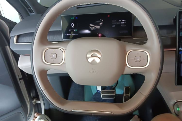 Used Nio ES8 2023 75 kWh Executive Edition Instrument Cluster