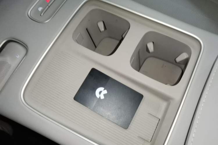 Used Nio ES8 2023 100kWh Signature Edition Interior 1
