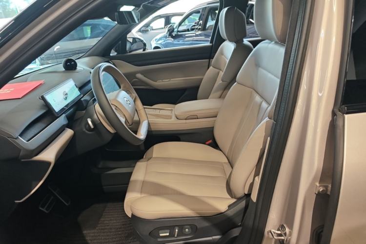 Used Nio ES8 2023 100kWh Left Front Seat
