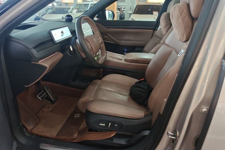 Used Nio ES8 2023 100kWh Signature Edition Left Front Seat