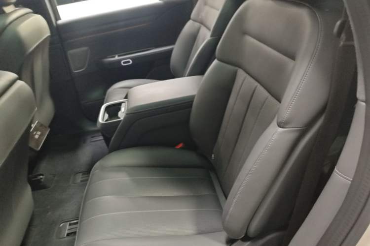 Used Nio ES8 2023 100kWh Left Rear Seat