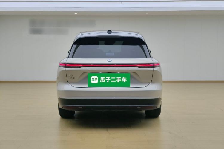 Used Nio ES8 2023 75 kWh Rear