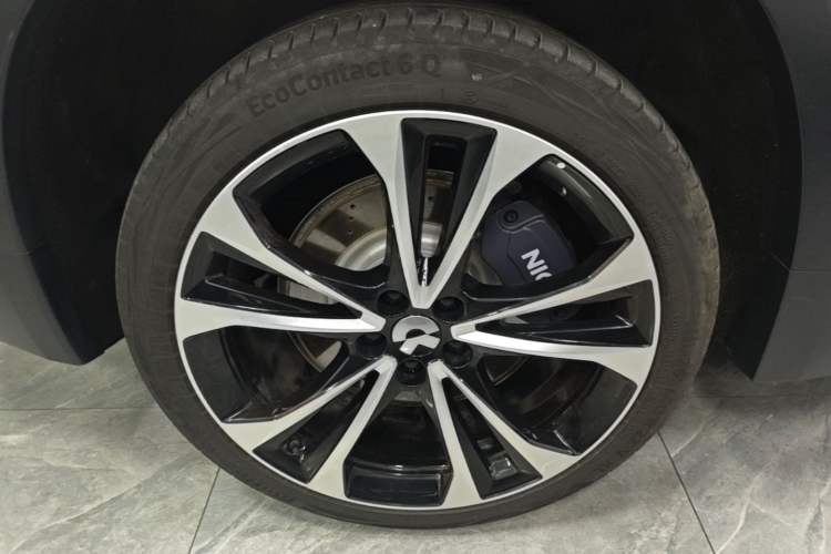 Used Nio ES8 2023 100kWh Right Rear Wheel Hub