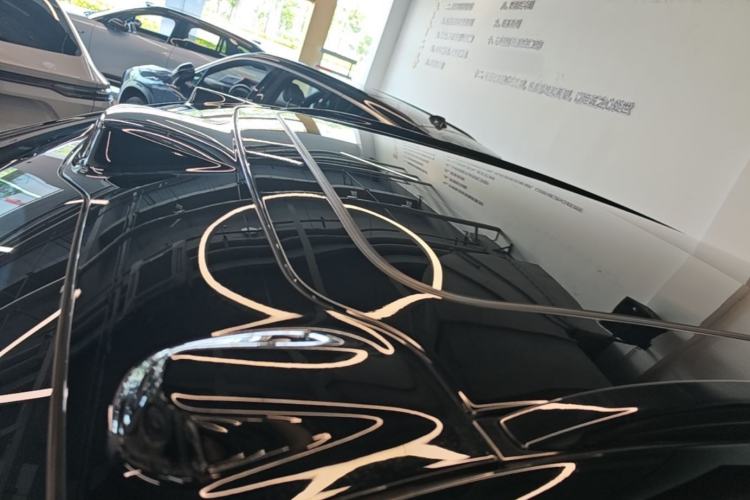 Used Nio ES8 2023 100kWh Roof