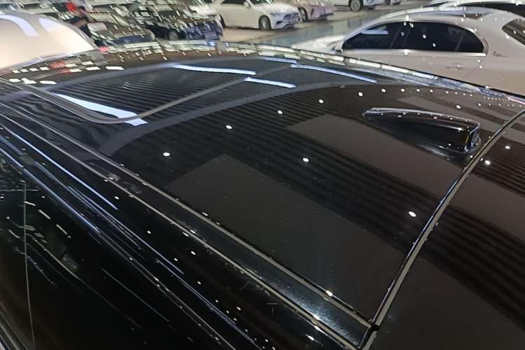 Used Nio ES8 2023 75 kWh Executive Edition Roof