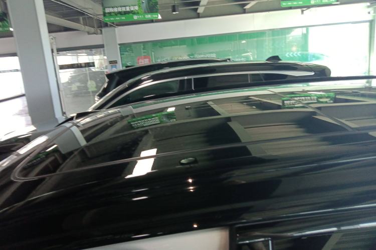 Used Nio ES8 2023 75 kWh Executive Edition Roof