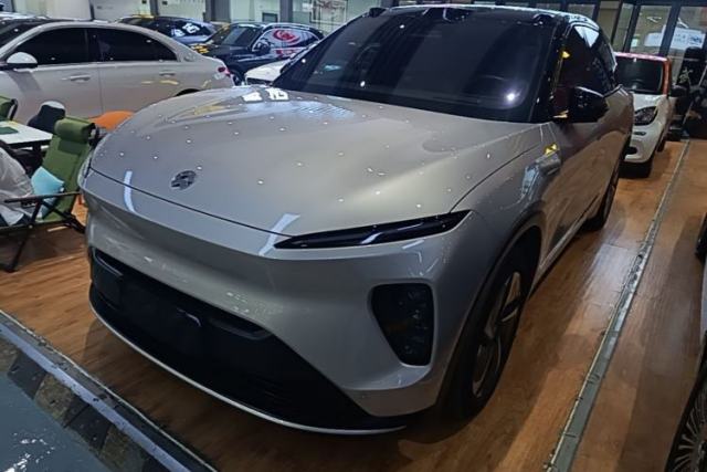 Used Nio ES8 2023 75 kWh Executive Edition
