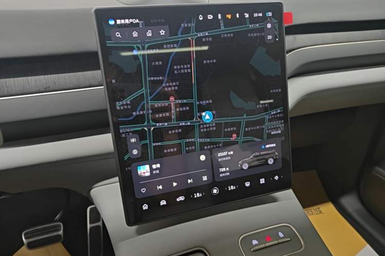 Used Nio ES8 2024 75 kWh Executive Edition Audio And AC Panel