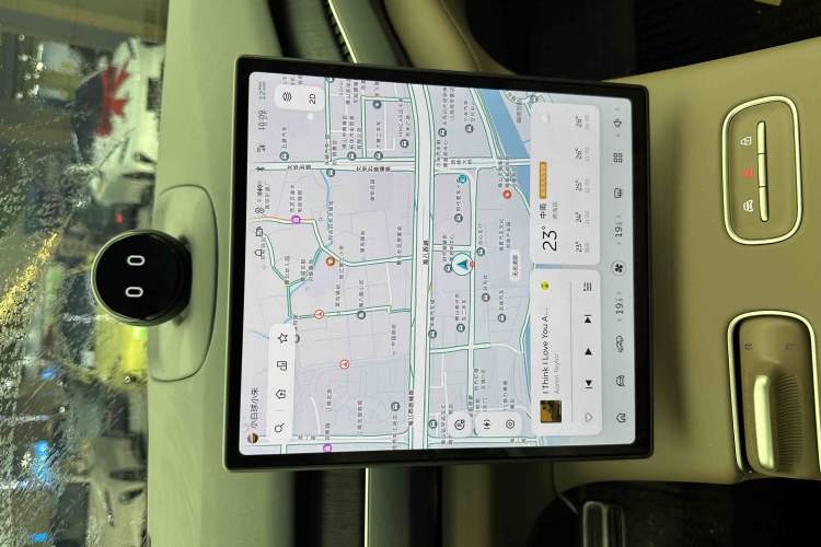 Used Nio ES8 2024 100kWh Signature Edition Audio And AC Panel