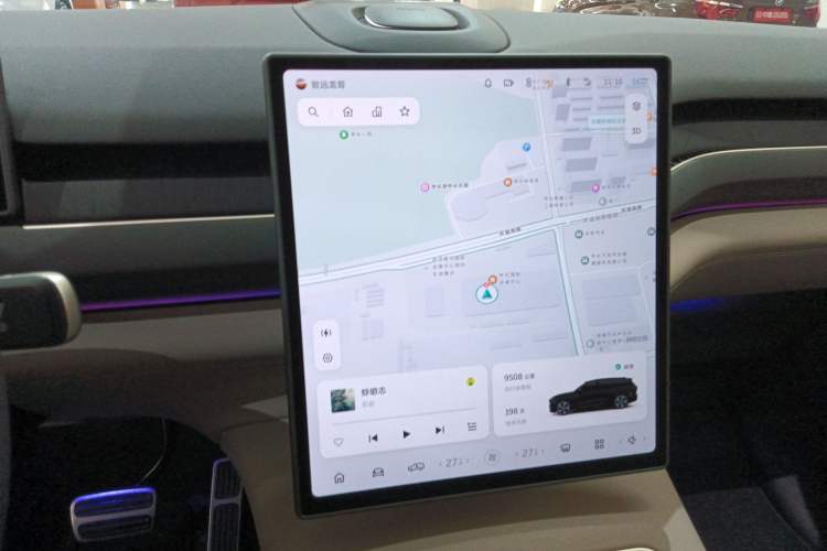 Used Nio ES8 2024 75 kWh Audio And AC Panel