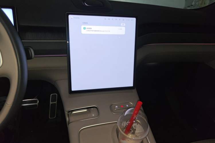 Used Nio ES8 2024 75 kWh Audio And AC Panel