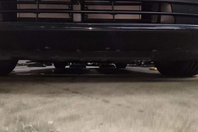 Used Nio ES8 2024 75 kWh Chassis Front