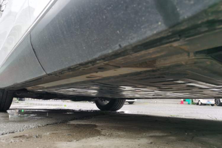 Used Nio ES8  Chassis Rear Left