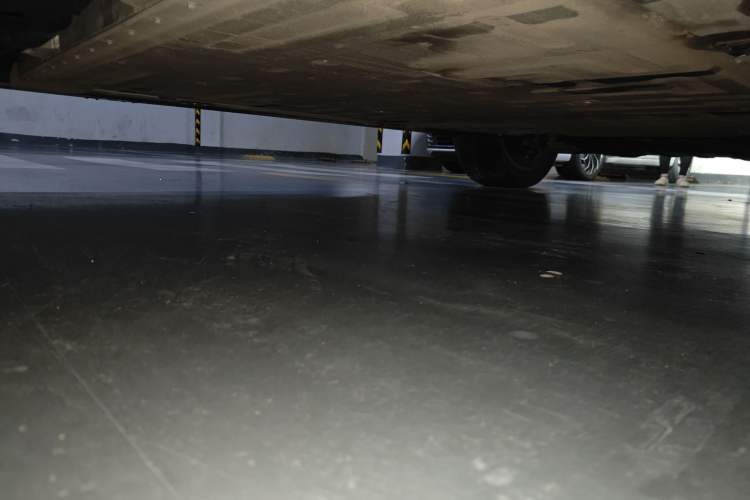 Used Nio ES8 2024 75 kWh Chassis Rear Right