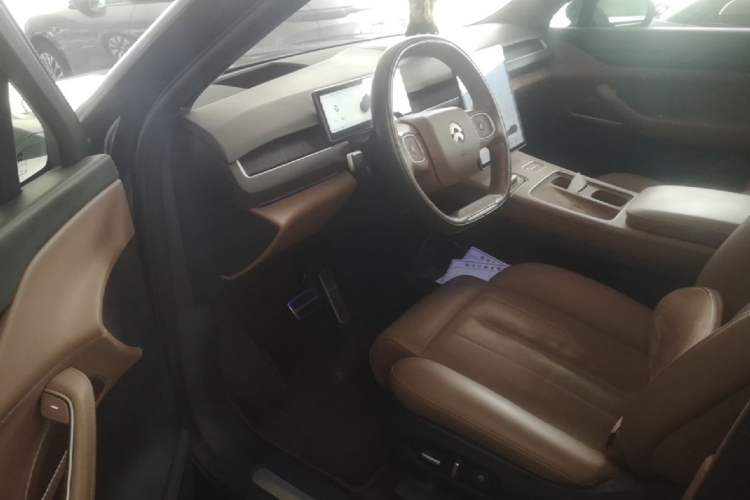 Used Nio ES8 2024 75 kWh Executive Edition Driver Seat