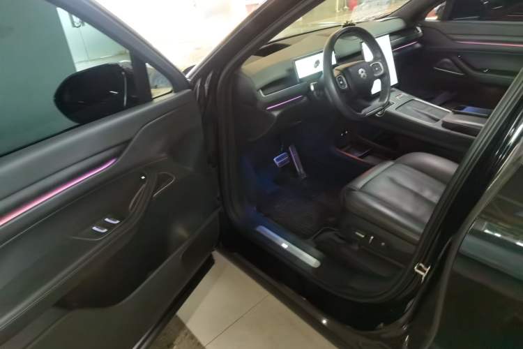 Used Nio ES8 2024 100kWh Driver Seat