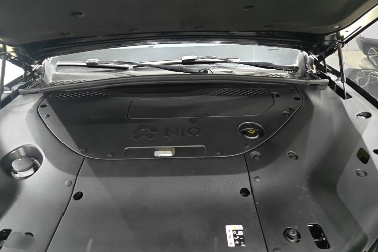 Used Nio ES8 2024 75 kWh Engine Bay