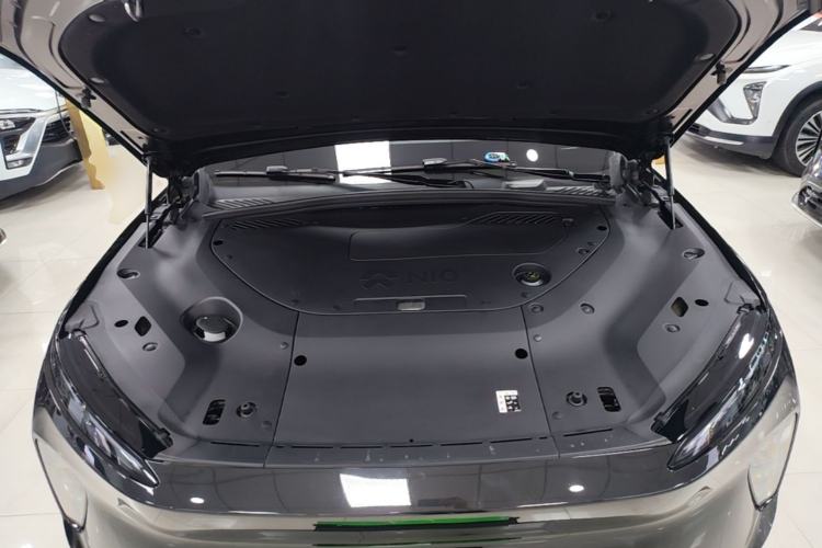 Used Nio ES8 2024 75 kWh Executive Edition Engine Bay