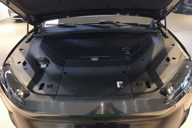 Used Nio ES8 2024 75 kWh Engine Bay