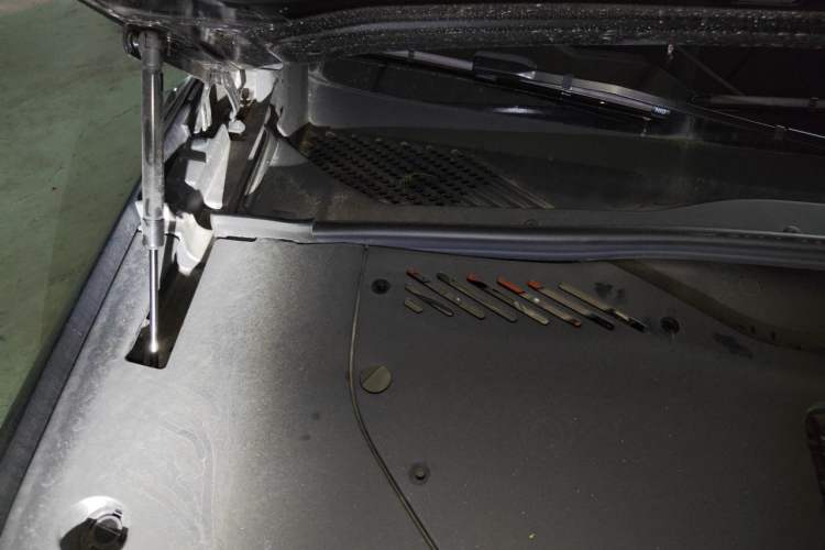 Used Nio ES8 2024 75 kWh Engine Bay Right