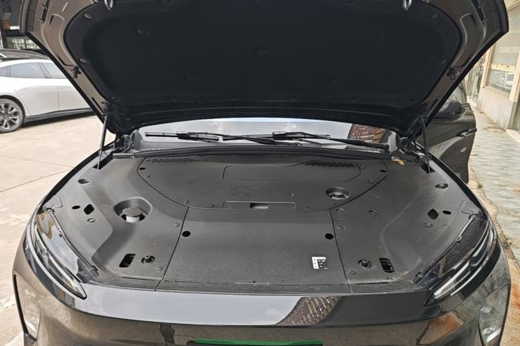 Used Nio ES8 2024 75 kWh Executive Edition Engine Bay