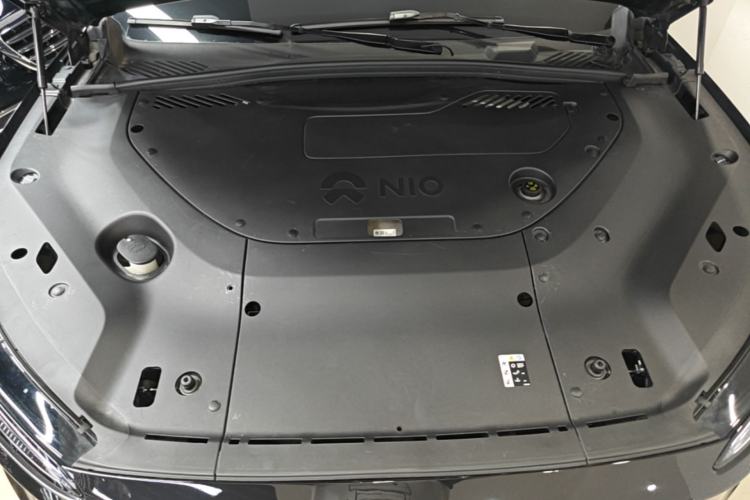 Used Nio ES8 2024 75 kWh Executive Edition Engine Bay