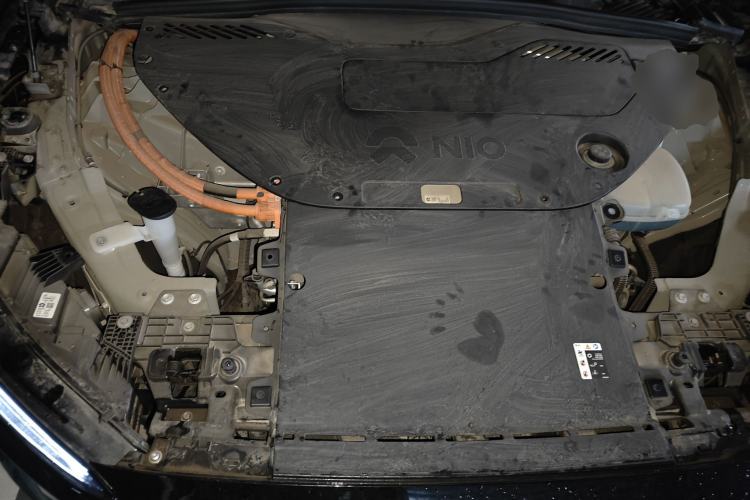 Used Nio ES8 2024 75 kWh Engine Bay