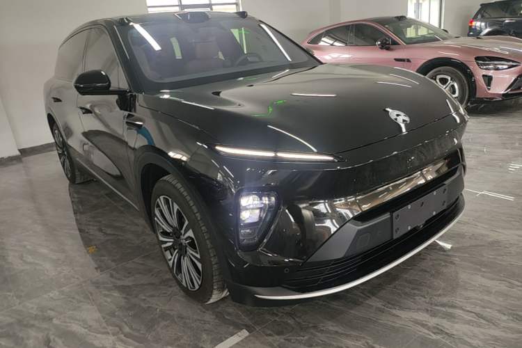 Used Nio ES8 2024 75 kWh Executive Edition Exterior 1