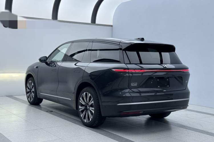 Used Nio ES8 2024 75 kWh Executive Edition Exterior 3