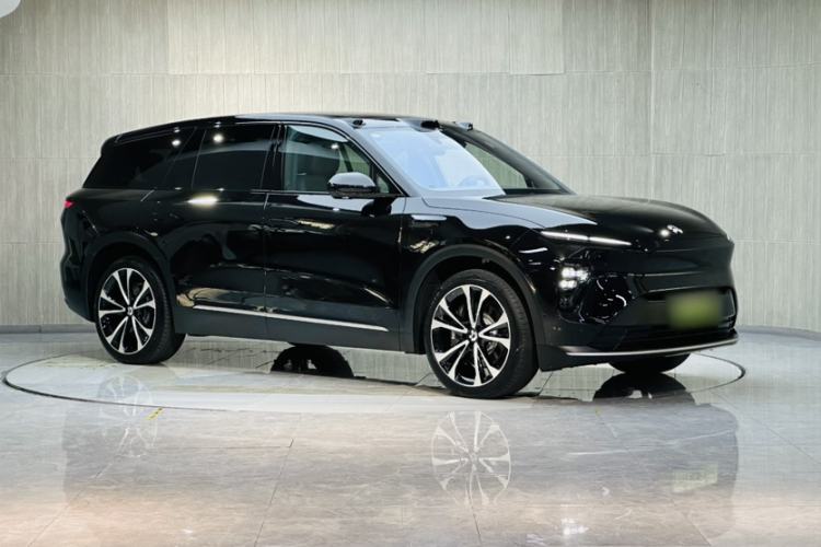 Used Nio ES8 2024 100kWh Signature Edition Exterior 3