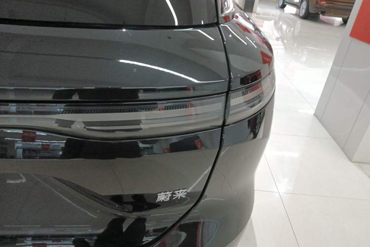 Used Nio ES8 2024 75 kWh Exterior 3