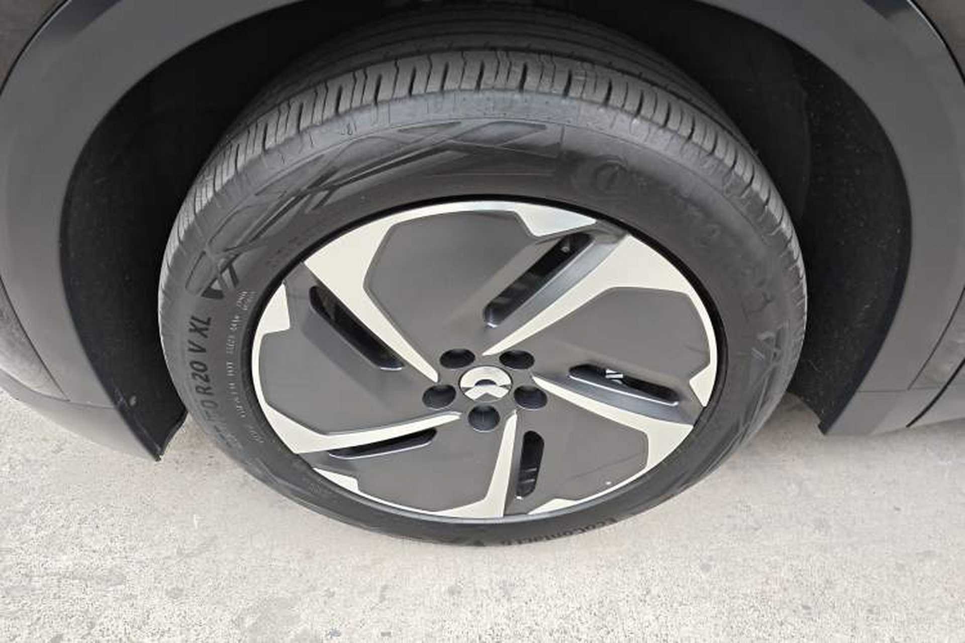 Used Nio ES8 2024 75 kWh Exterior 4