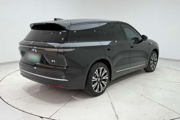 Used Nio ES8 2024 75 kWh Executive Edition Exterior 4