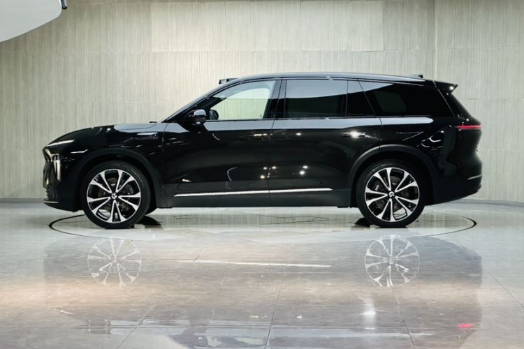 Used Nio ES8 2024 100kWh Signature Edition Exterior 6