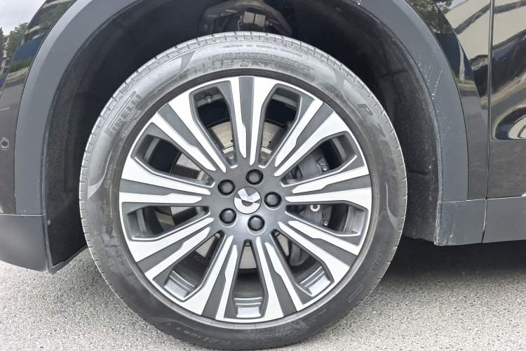 Used Nio ES8 2024 75 kWh Exterior 8